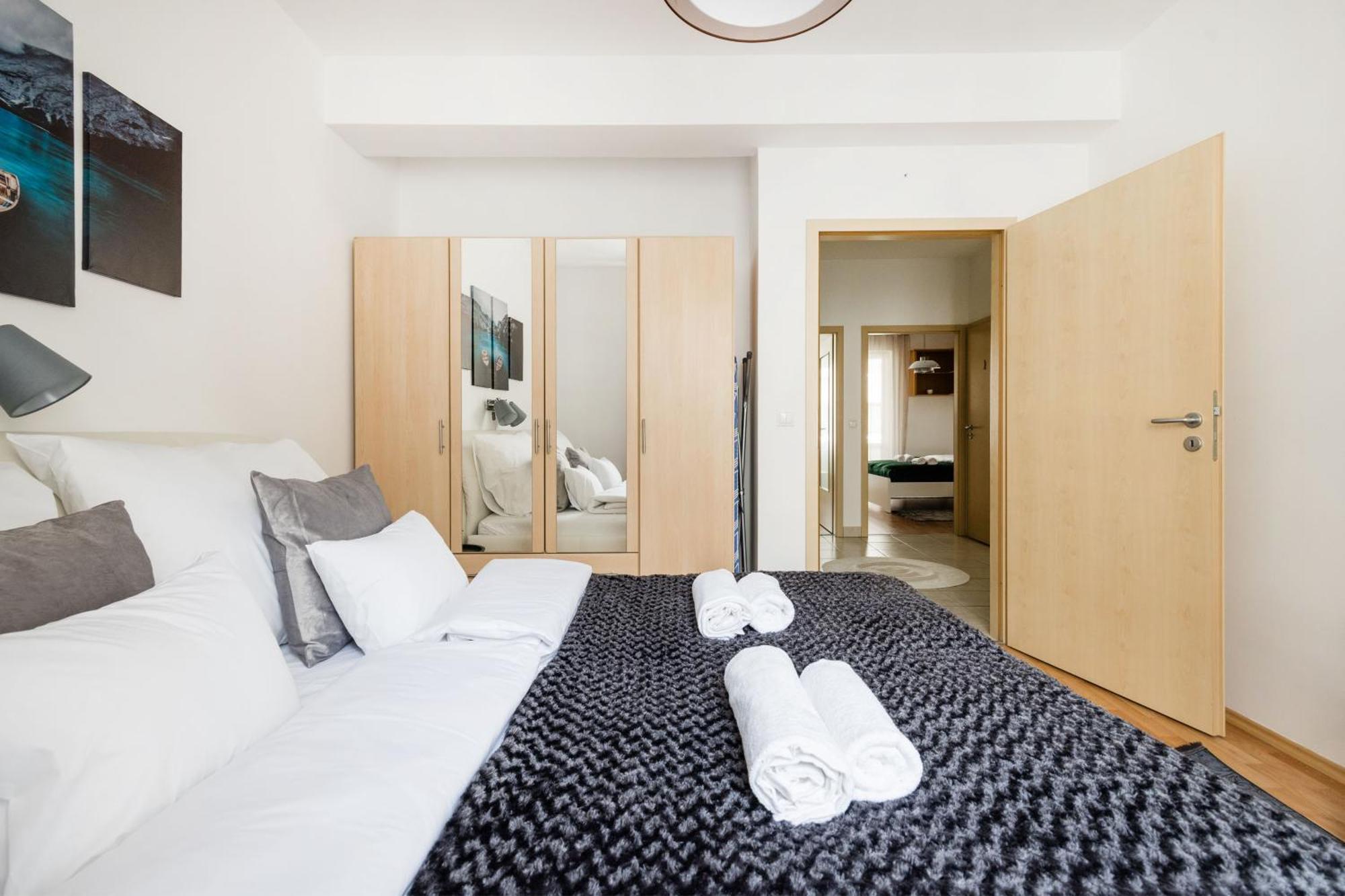 Modern Two-Bedroom Apartment With Free Parking Budapest Luaran gambar